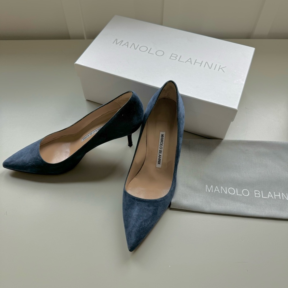 Manolo Blahnik pumps size 7